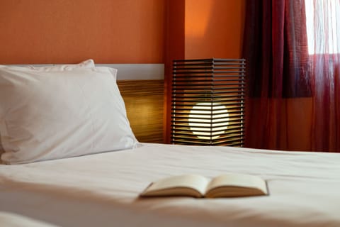 Superior Double Room | Minibar, individually decorated, desk, soundproofing