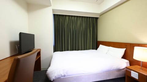 Double Room, Non Smoking  (No specific view, 15sqm) | Desk, laptop workspace, blackout drapes, soundproofing