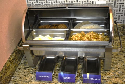 Free daily buffet breakfast