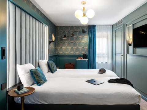 Superior Room, 2 Twin Beds | Premium bedding, desk, free WiFi, bed sheets