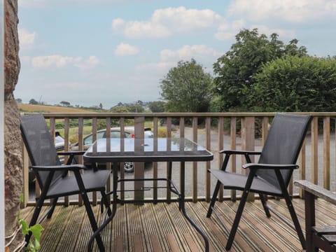 Cottage | Outdoor dining