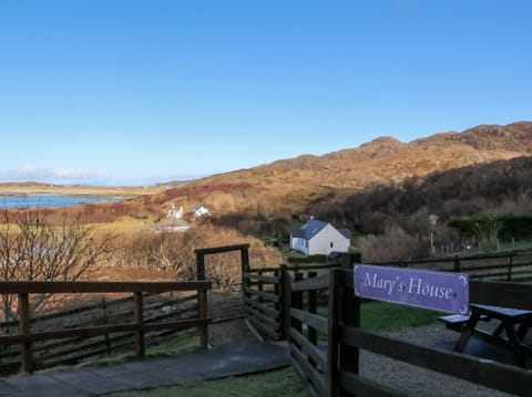 Cottage | Property grounds