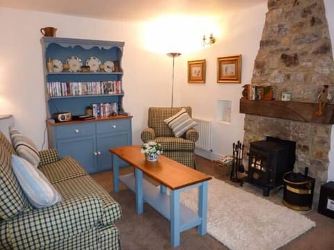 Cottage | Interior