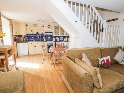 Cottage | Living room | TV, DVD player