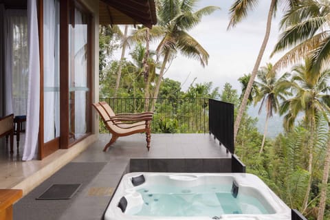 Premium Villa with Plunge Pool & Hot Tub (10% off on Spa) | Private spa tub