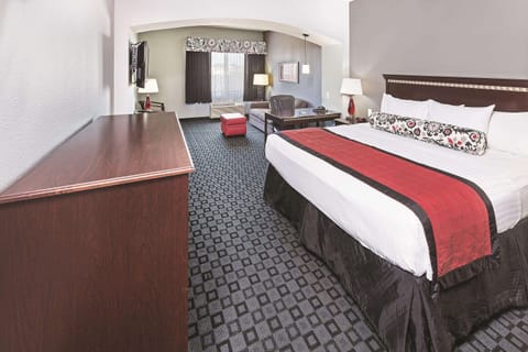 Deluxe Room, 1 King Bed, Non Smoking | Premium bedding, Select Comfort beds, individually decorated
