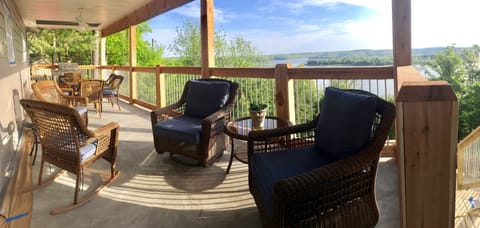  Relax on the upper covered balcony and enjoy the view