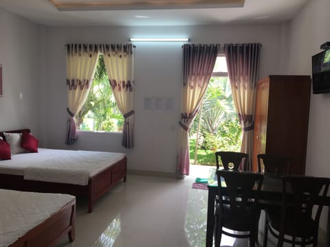 Economy Bungalow, 2 Queen Beds, Non Smoking | 2 bedrooms, Egyptian cotton sheets, premium bedding, iron/ironing board