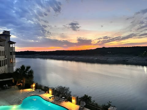 Panoramic Lake Views from Patio