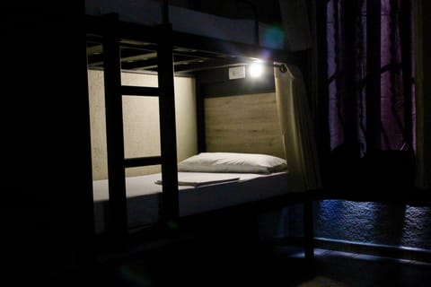 In-room safe, free WiFi, bed sheets