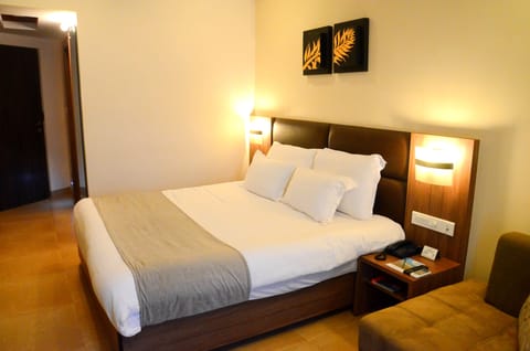 1 bedroom, Egyptian cotton sheets, premium bedding, minibar