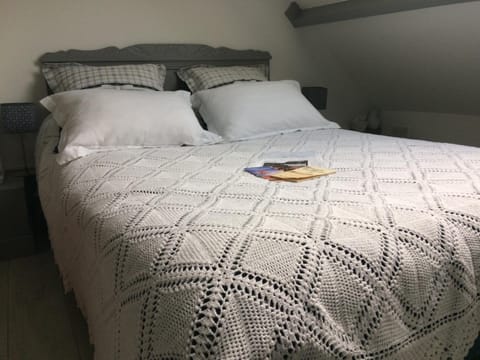 2 bedrooms, premium bedding, individually decorated