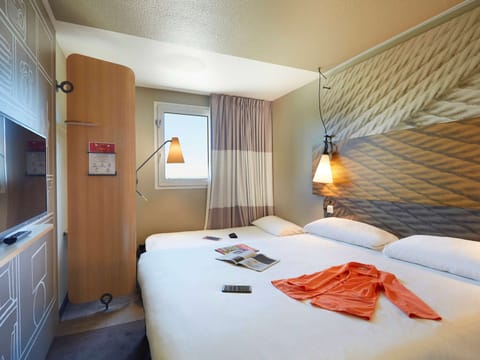Standard Room, Multiple Beds | Premium bedding, in-room safe, desk, blackout drapes