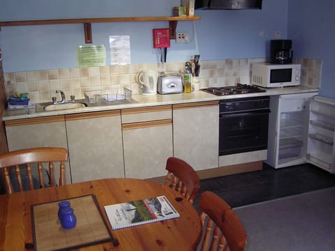 Family Apartment, 1 Bedroom, Mountain View, Lakeside (Forge) | In-room dining