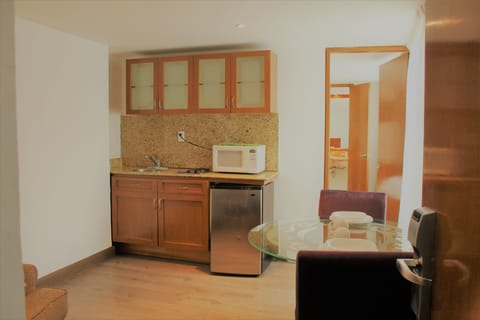 Private kitchenette