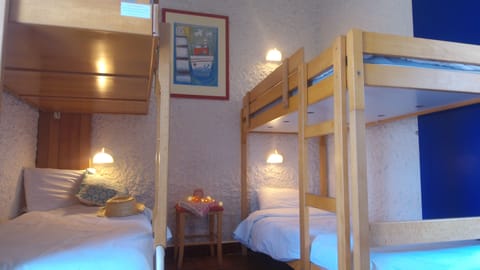 Individually decorated, individually furnished, bed sheets