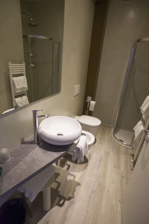 Superior Double Room, 1 Bedroom, Patio, Garden Area | Bathroom | Shower, free toiletries, hair dryer, bathrobes