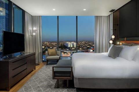 Presidential Suite, 1 Bedroom | Hypo-allergenic bedding, down comforters, minibar, in-room safe