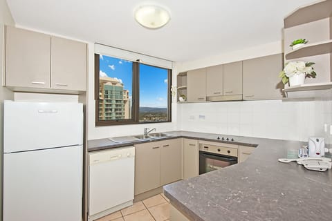 Apartment, 2 Bedrooms | Private kitchen | Fridge, microwave, stovetop, dishwasher