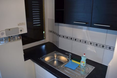 Apartment, 2 Bedrooms (54-00) | Private kitchen | Fridge, stovetop, coffee/tea maker, cookware/dishes/utensils