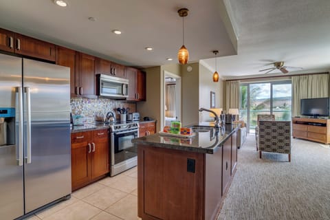 Suite, 2 Bedrooms, Resort View | Private kitchen | Full-size fridge, microwave, oven, stovetop