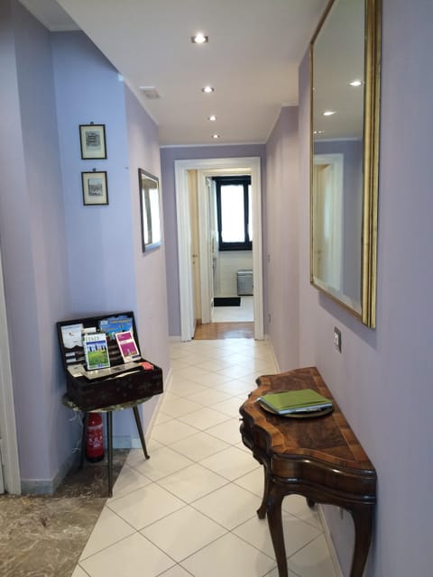 corridor to the rooms