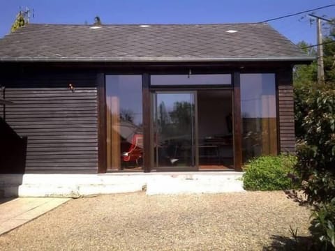 The cottage with the game room