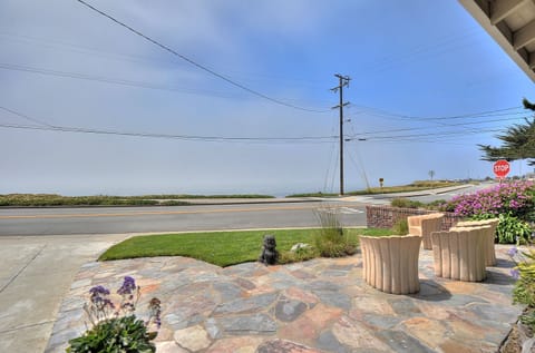 front yard overlooking ocean