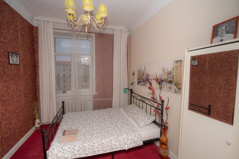 Deluxe Double Room, 1 King Bed, Non Smoking | Iron/ironing board, free WiFi, bed sheets