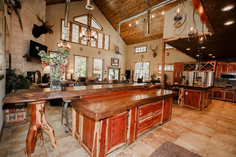 Bar
#Frio #Frioriver #Garner #Neals