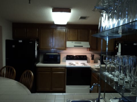 Condo, 2 Bedrooms | Private kitchen | Fridge, microwave, oven, dishwasher