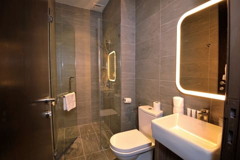 Suite, 3 Bedrooms (The Residence) | Bathroom | Shower, free toiletries, hair dryer, bidet