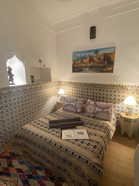 Traditional Triple Room, Non Smoking (Bigarrée) | In-room safe, individually decorated, individually furnished