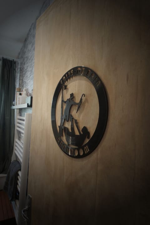 Double Room | Bathroom | Towels, soap, shampoo, toilet paper