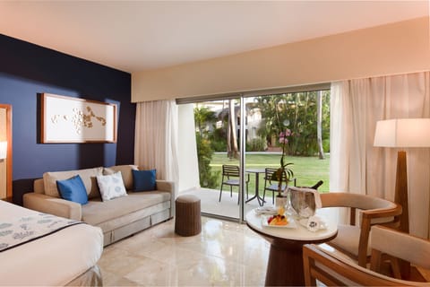 Junior Suite Premium Tropical View  | Free minibar, in-room safe, blackout drapes, soundproofing