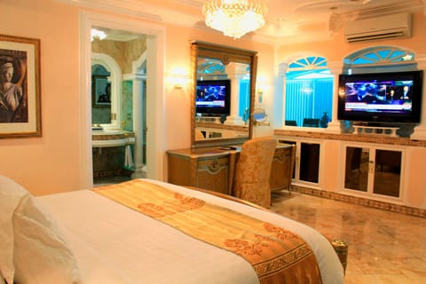 Royal Suite, 3 Bedrooms | Premium bedding, minibar, in-room safe, rollaway beds