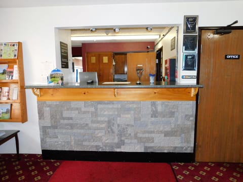 Concierge desk