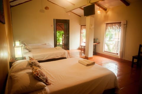 Junior Suite (air conditioning) | Desk, free WiFi, bed sheets