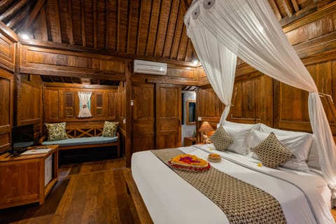 Villa, 1 Bedroom, Private Pool, Valley View | Minibar, in-room safe, desk, rollaway beds