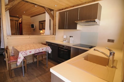 Studio, Ground Floor (3 pers) | Private kitchenette