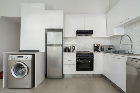 Comfort Apartment, 2 Bedrooms, Balcony, Sea View | Private kitchen | Full-size fridge, microwave, oven, stovetop