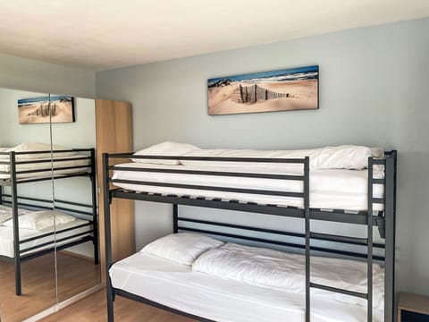 Furniture, Property, Comfort, Wood, Shelving, Flooring, Floor, Bunk Bed, Bed