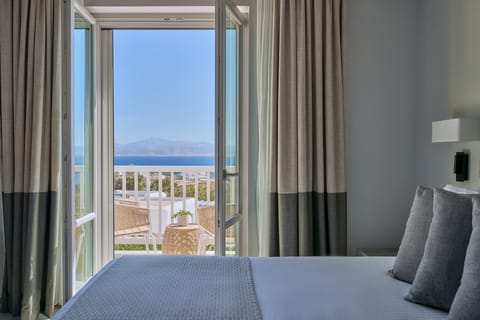 Deluxe Room, Sea View | Egyptian cotton sheets, premium bedding, down comforters