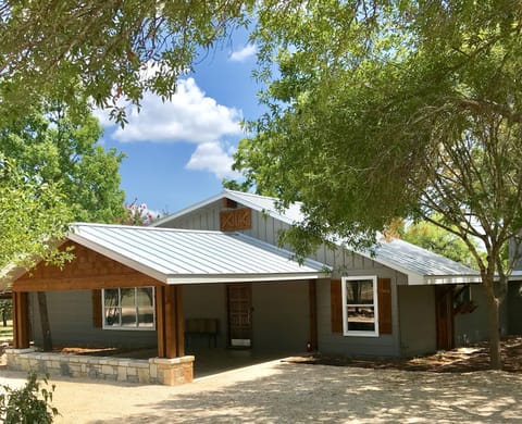 Comfort Acres Ranch House