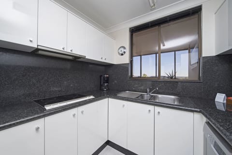 Three Bedroom Penthouse | Private kitchen | Fridge, microwave, oven, stovetop