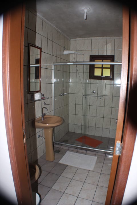 Comfort Quadruple Room, Multiple Beds, Non Smoking | Bathroom | Shower, free toiletries, hair dryer, bathrobes