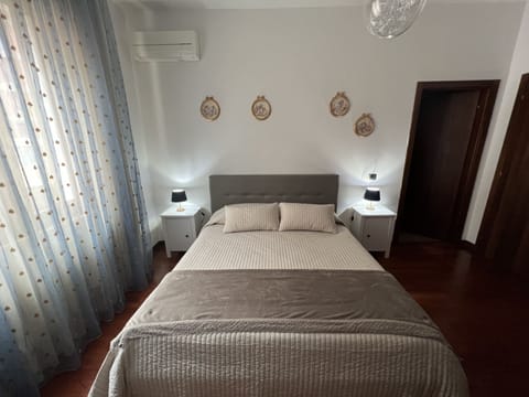 Double Room | Premium bedding, memory foam beds, soundproofing, free WiFi