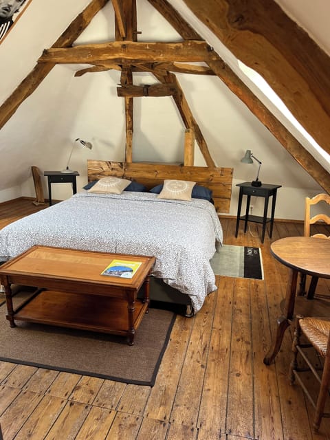 Deluxe Double Room, 1 Queen Bed, Non Smoking (Tribord) | Premium bedding, free minibar, individually decorated