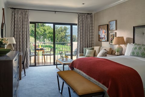 VISTA LUXURY ROOM - KING BED | Egyptian cotton sheets, premium bedding, pillowtop beds, in-room safe