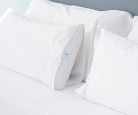 Premium bedding, in-room safe, desk, laptop workspace